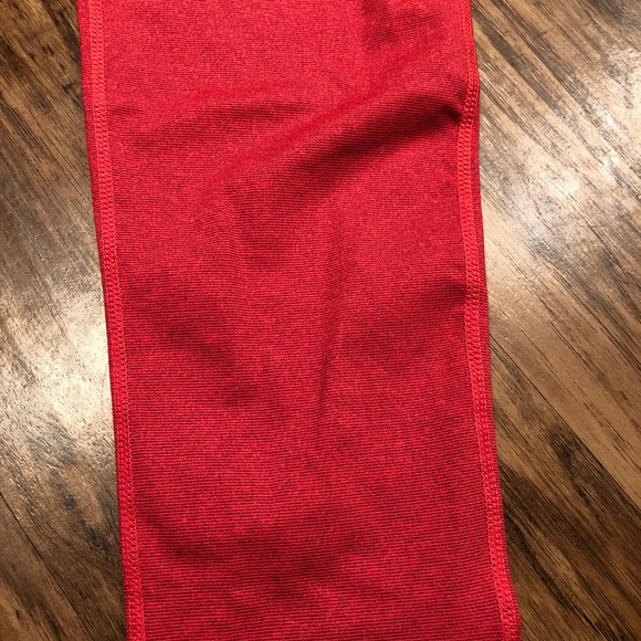 Fabletics Salar Capri - Picture 2 of 4